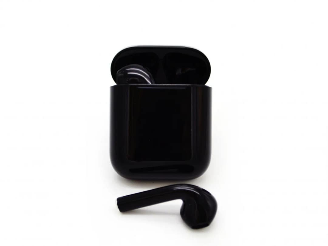 Наушники Apple AirPods 2 Color Total Glossy, Black — фото 4