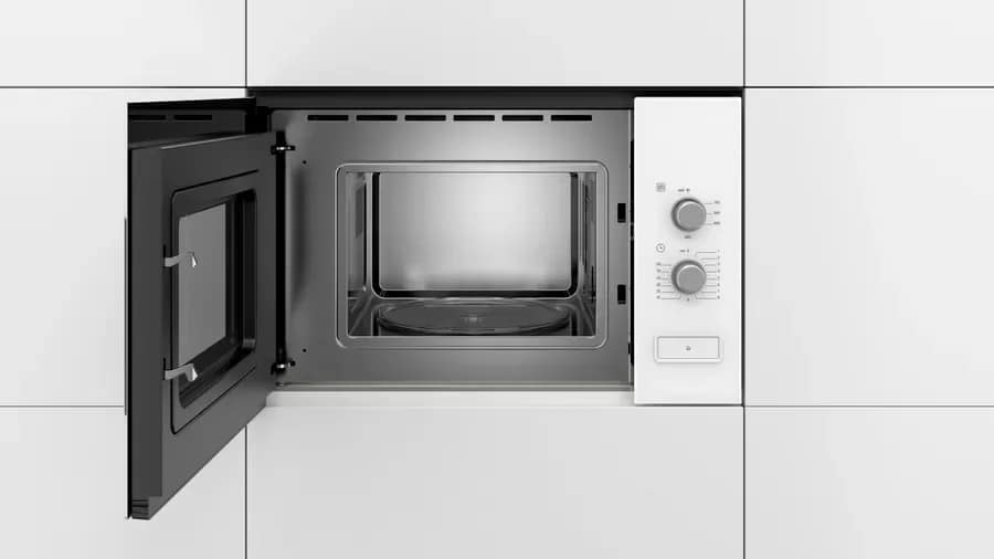Микроволновая печь Bosch Serie 4 BFL520MW0 White, Белый — фото 3