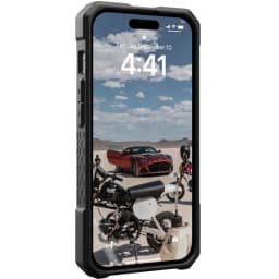 Чехол UAG Monarch Pro with MagSafe для iPhone 15 Carbon Fiber, Черный — фото 4