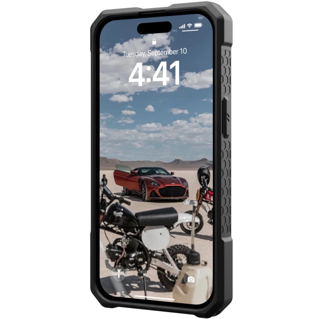 Чехол UAG Monarch Pro with MagSafe для iPhone 15 Carbon Fiber, Черный — фото 5