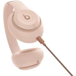 Наушники Beats Studio Pro Wireless x Kim Kardashian, Moon — фото 5