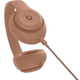 Наушники Beats Studio Pro Wireless x Kim Kardashian, Dune — фото 4
