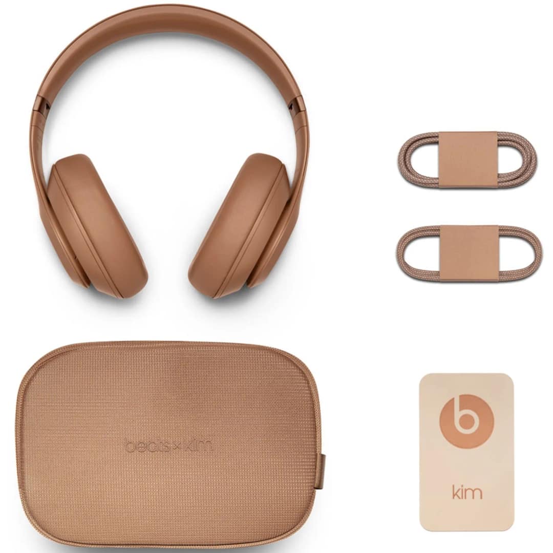 Наушники Beats Studio Pro Wireless x Kim Kardashian, Dune — фото 5