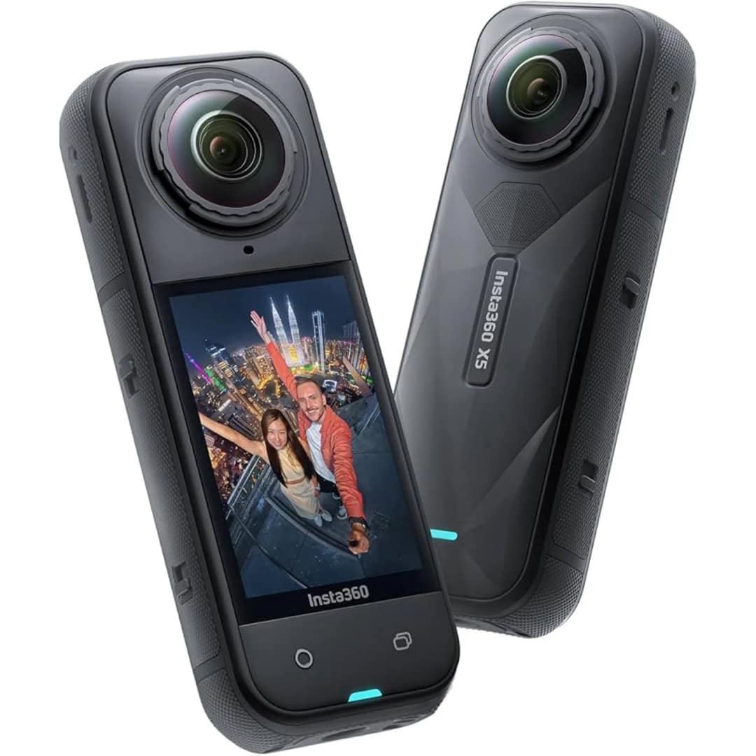 Экшн-камера Insta360 X5 Essentials Bundle Black — фото 4