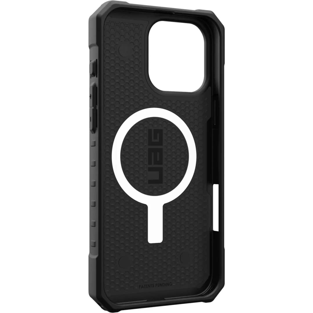 Чехол UAG MagSafe Pathfinder для iPhone 16 Pro, Black — фото 3