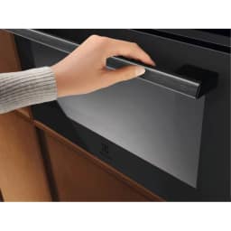 Микроволновая печь Electrolux EVM9E2XT Black — фото 5