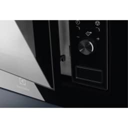 Микроволновая печь Electrolux LMS2203EMK Black — фото 3