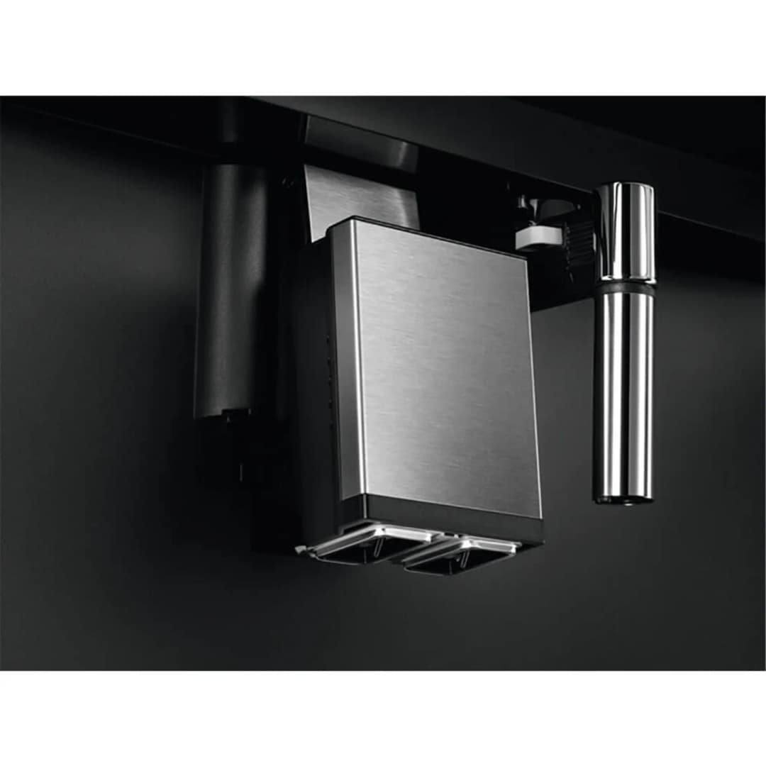 Кофемашина Electrolux KBC85Z Black — фото 3