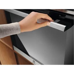 Электрический духовой шкаф Electrolux LOE8F38X Black Stainless Steel — фото 3