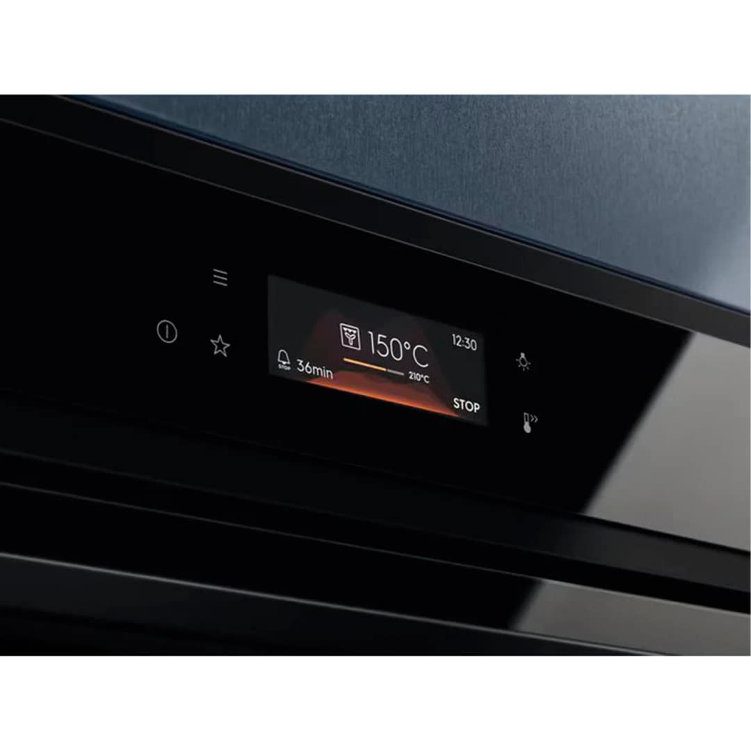 Электрический духовой шкаф Electrolux EOC8P39H Black — фото 3