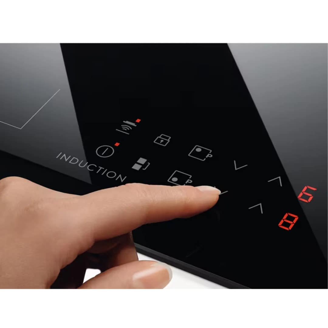 Индукционная варочная панель Electrolux LIR60433 Black — фото 4