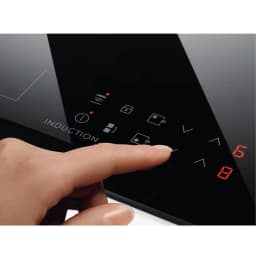 Индукционная варочная панель Electrolux LIR60433 Black — фото 4